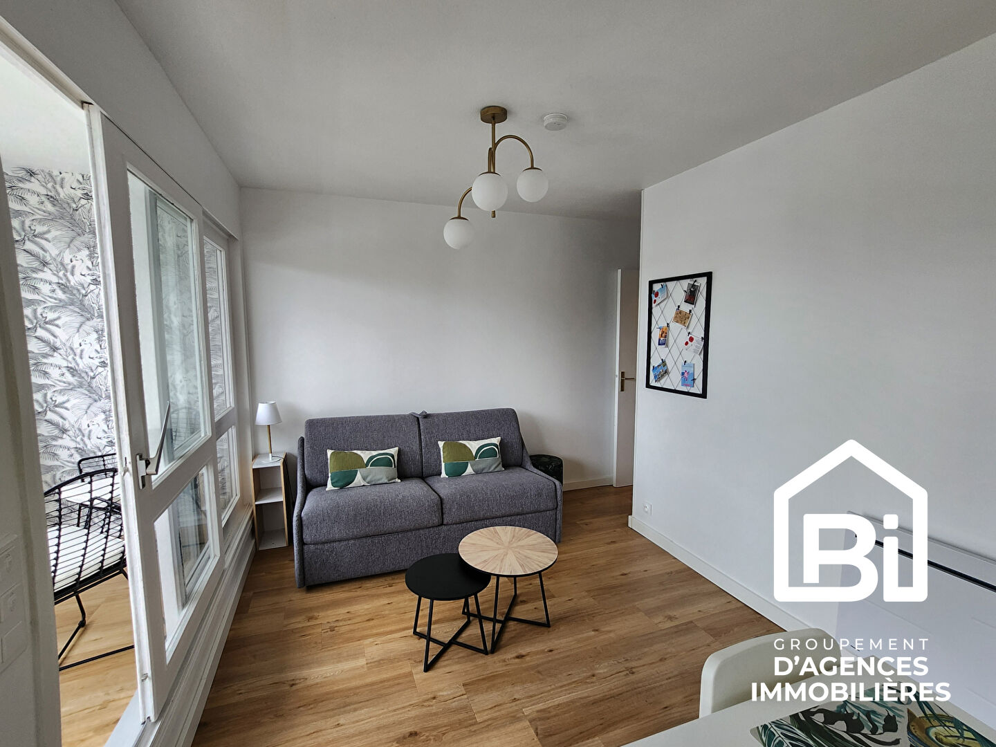 Photo COURSEULLES SUR MER - Studio MEUBLE  en rez-de-chaussée - 23,75m² image 2/6