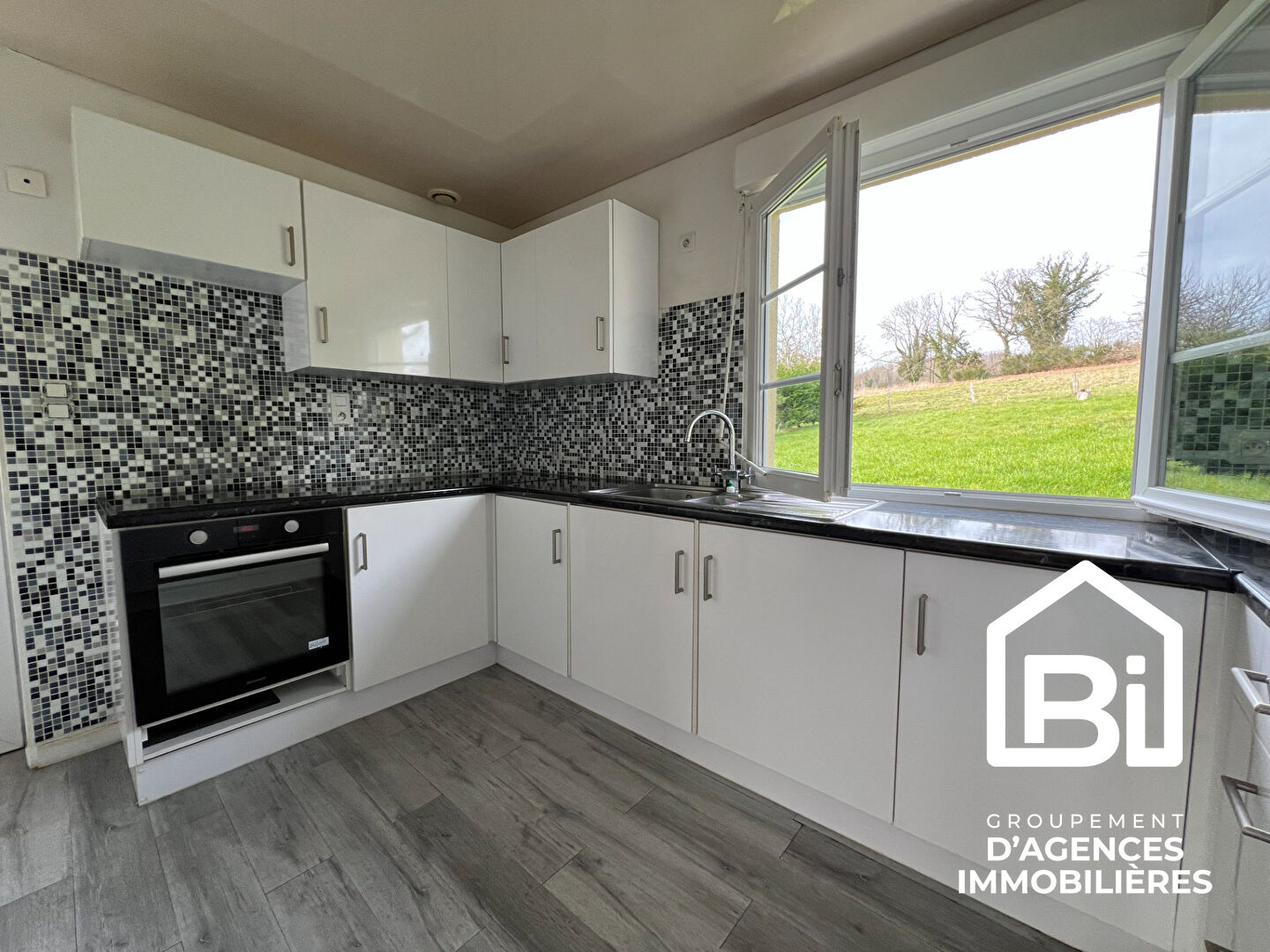 Photo Maison Vire Normandie 149.07 m2 image 3/6