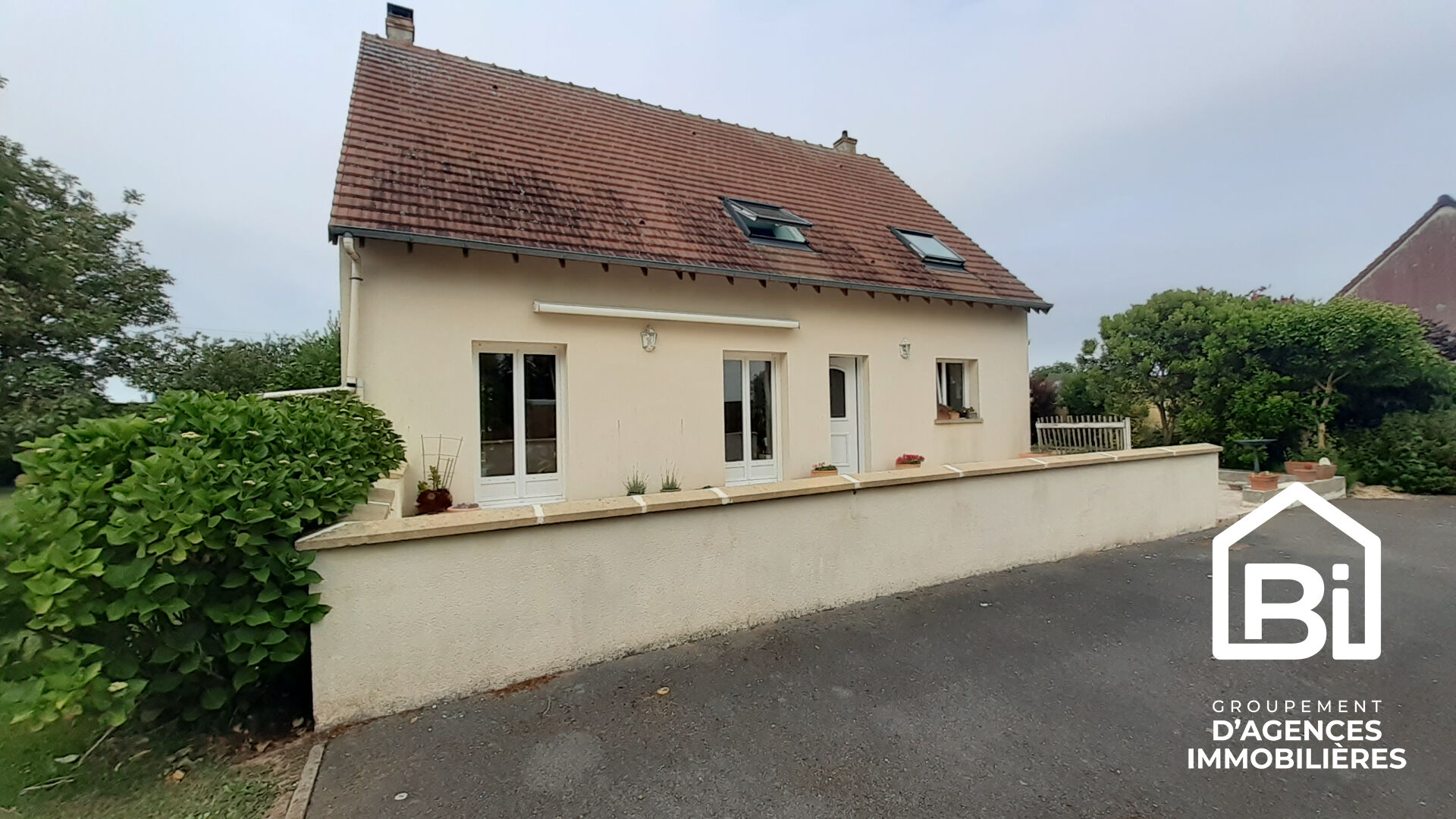 Photo PROCHE COURSEULLES SUR MER,  AU CALME image 6/6