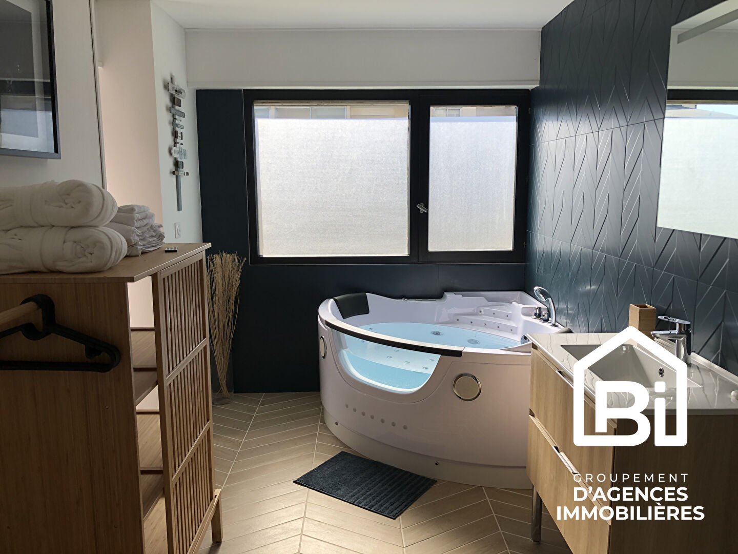Agence immobilière de BIN - Agences Deligny et Ledain - Agence Deligny ,  Cie - Courseulles sur Mer