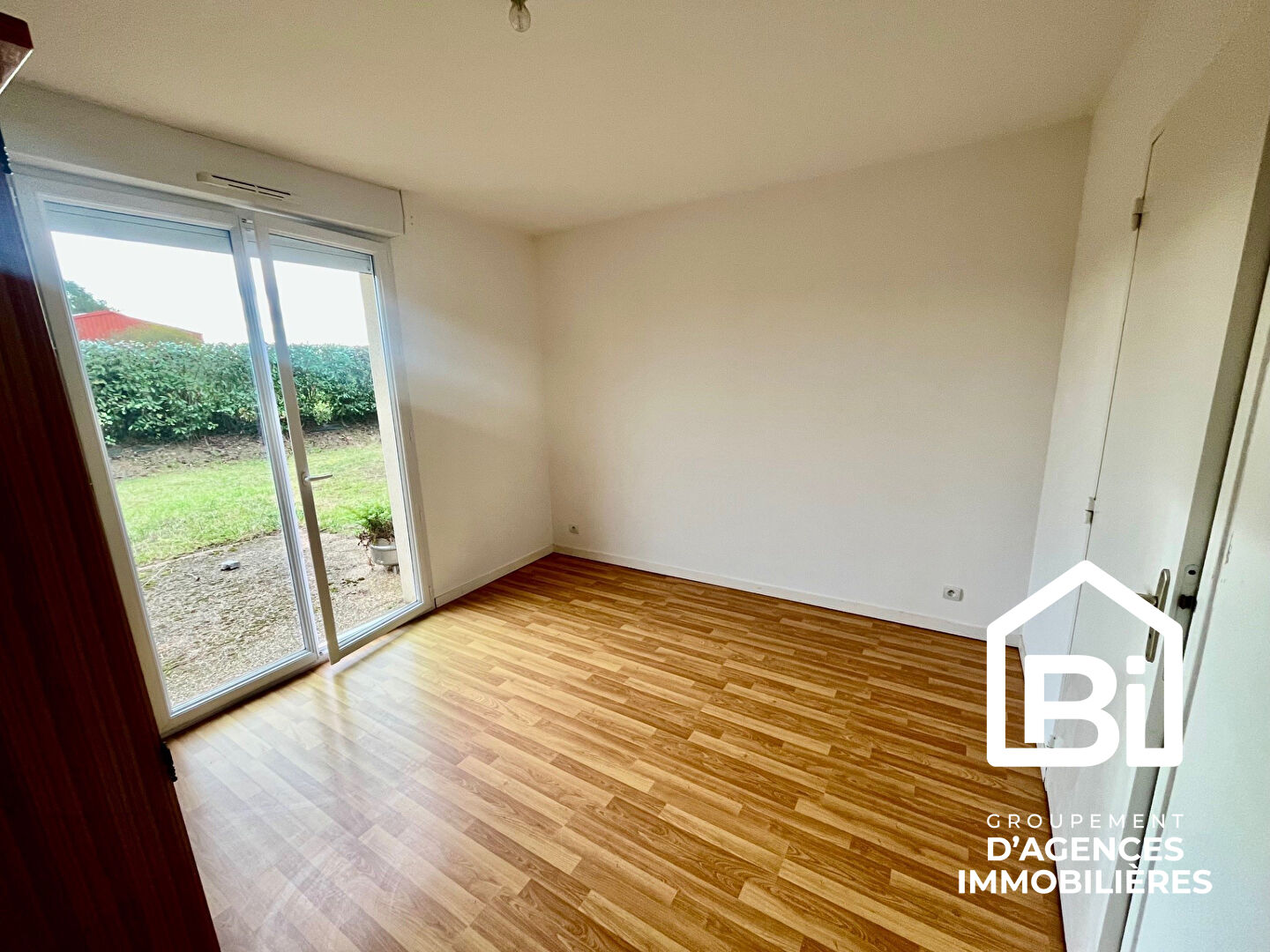 Photo BOURG COTIER image 4/6