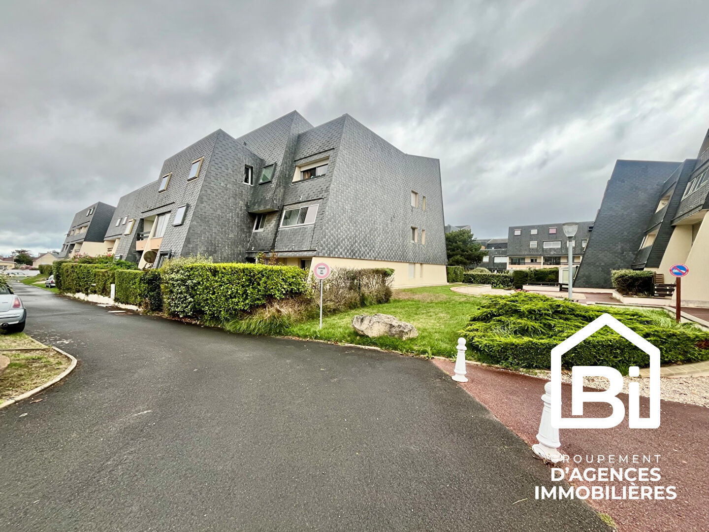 Agence immobilière de BIN - Agences Deligny et Ledain - Agence Deligny ,  Cie - St Aubin sur Mer