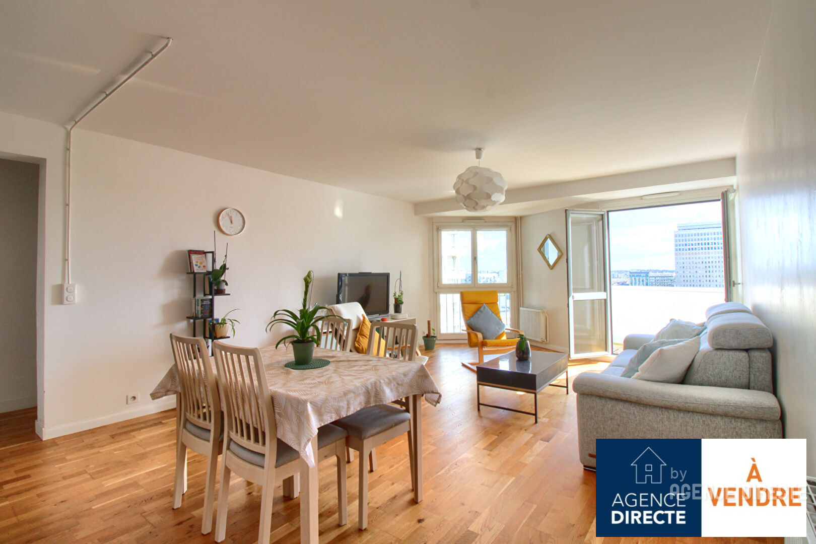 APPARTEMENT T5 - 109 m² - PARKING + CAVE