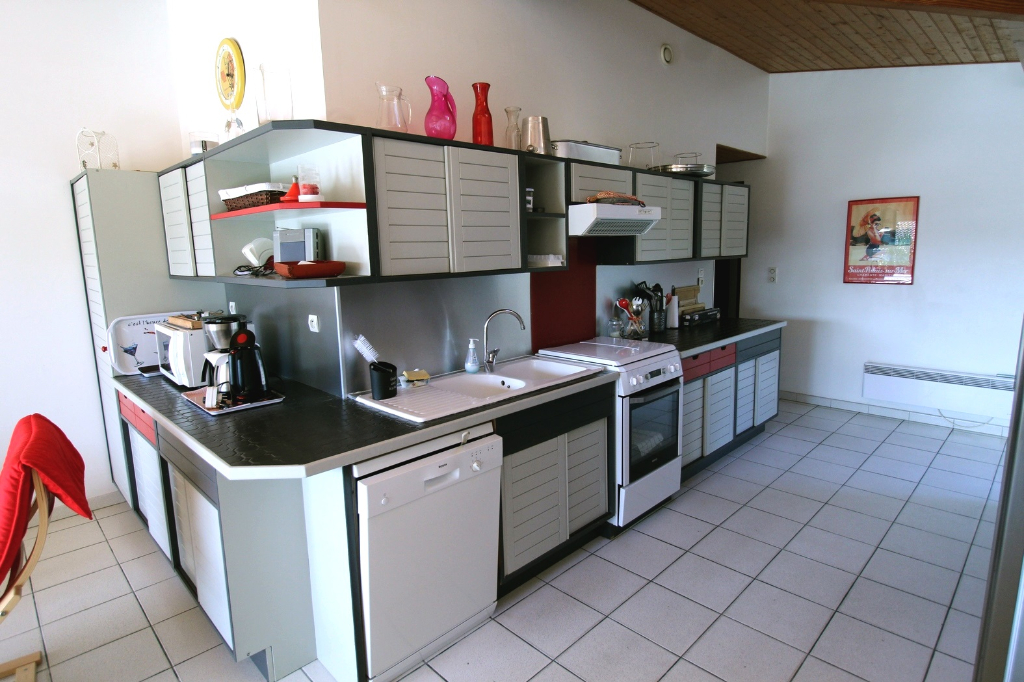 Photo Villa Saint Palais Sur Mer 6 pièce(s) 14 personnes image 5/6