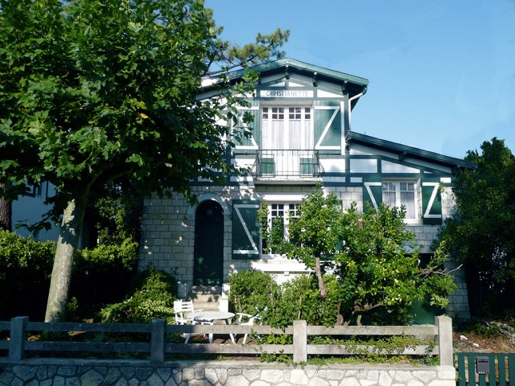 Villa Saint Palais Sur Mer 4 pièce(s) 8 personnes