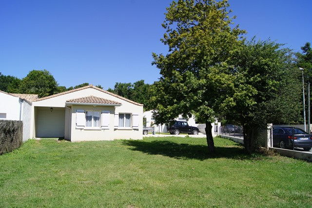 Photo MAISON avec piscine privé image 2/6
