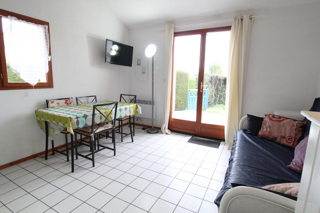 Photo maison dans residence avec piscine image 2/6