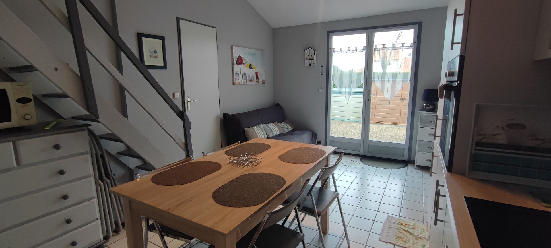 Photo LOGEMENT DANS RESIDENCE AVEC PISCINE ET TENNIS image 3/6