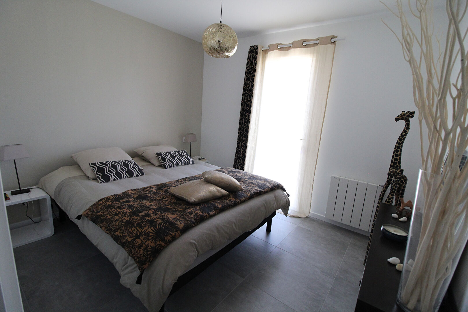 Photo MAISON NEUVE AVEC PISCINE PRIVEE image 6/6