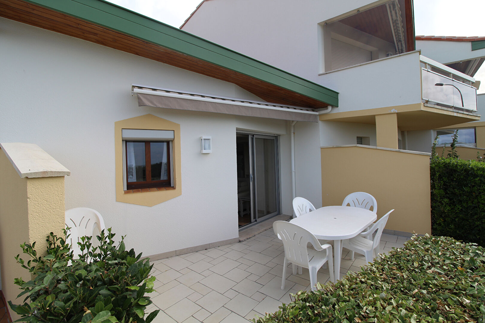 Photo APPARTEMENT EN FACADE DE MER image 2/6