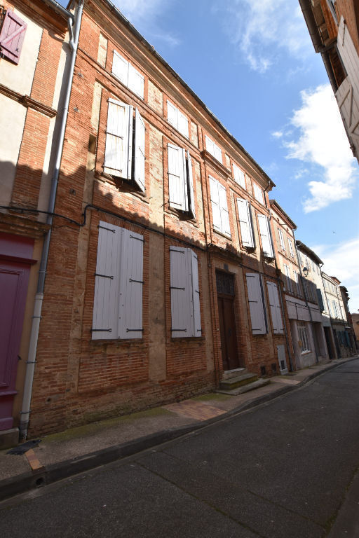 Photo Ensemble immobilier  600 m² de surface totale - VERDUN SUR GARONNE image 4/6