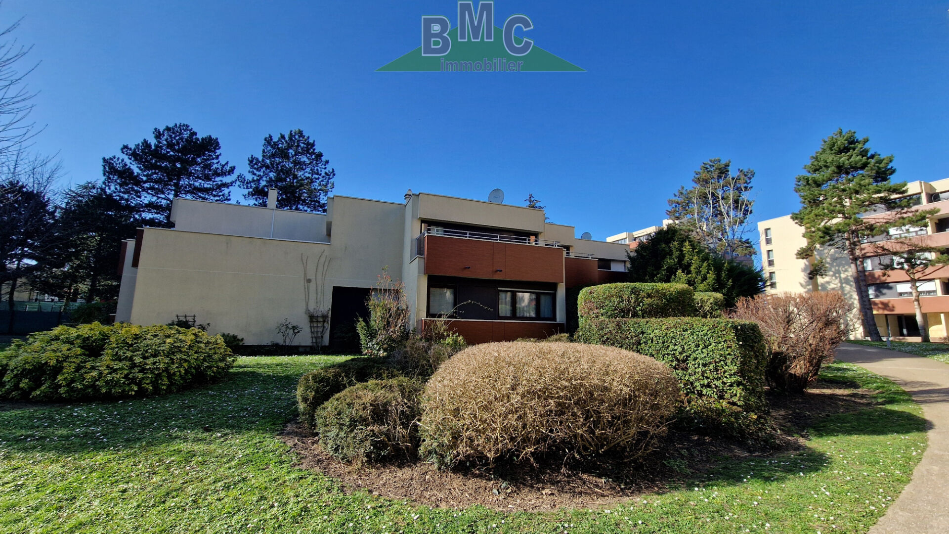Agence immobilière de BMC IMMOBILIER - BMC IMMOBILIER LE PLESSIS BOUCHARD