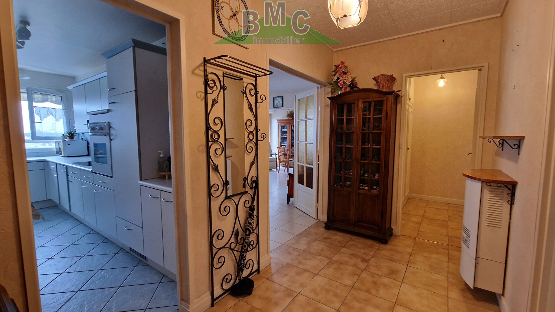 Photo LE PLESSIS-BOUCHARD - DERNIER ETAGE image 6/6