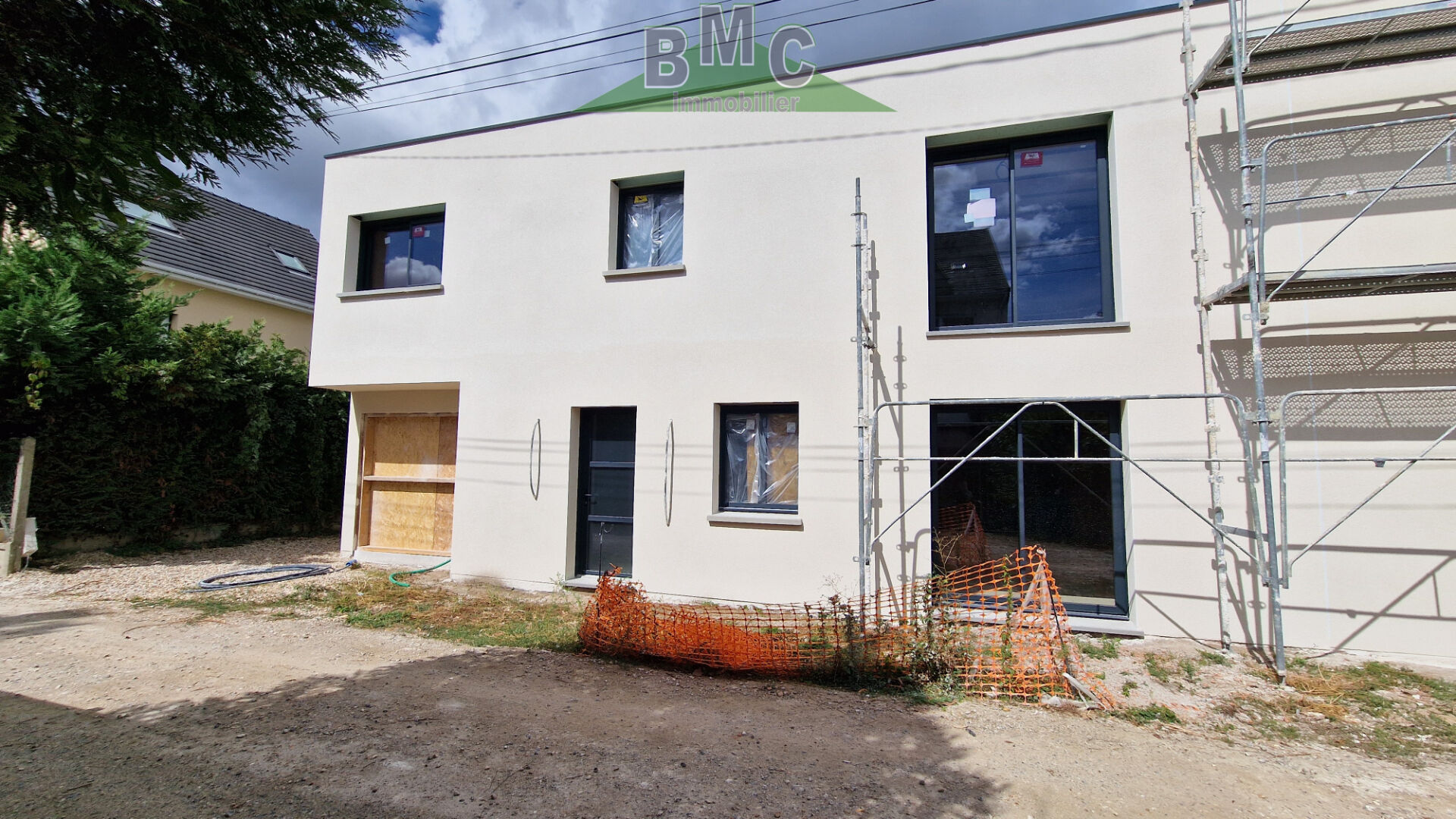 Agence immobilière de BMC IMMOBILIER - BMC IMMOBILIER LE PLESSIS BOUCHARD