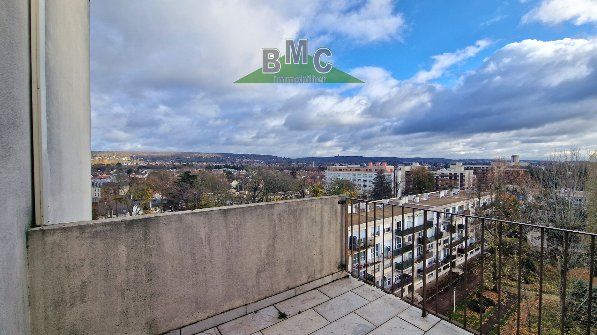 Photo LE PLESSIS-BOUCHARD - 10' GARE image 2/6