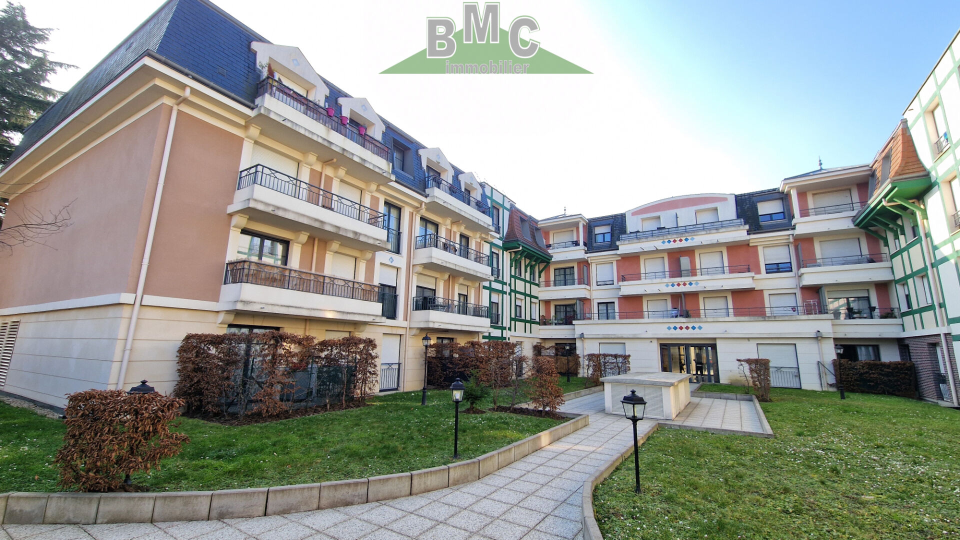 Agence immobilière de BMC IMMOBILIER - BMC IMMOBILIER LE PLESSIS BOUCHARD