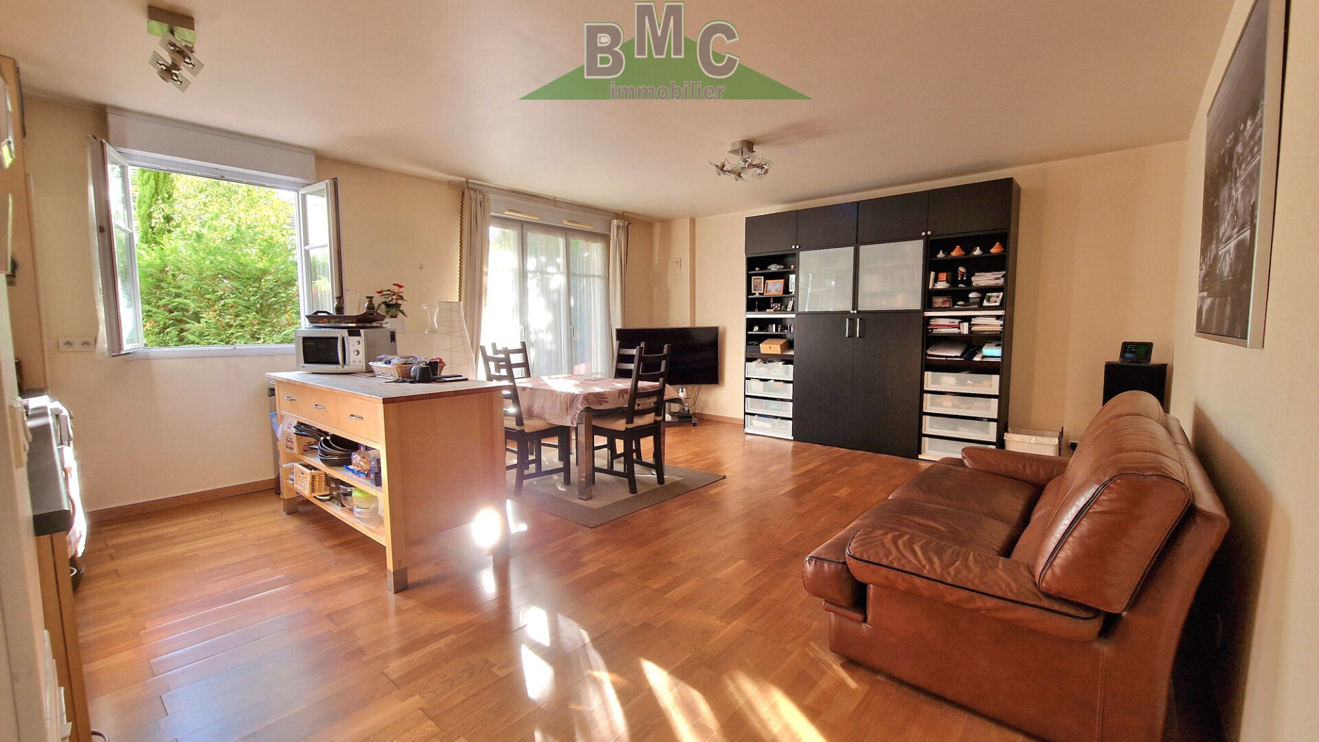 Agence immobilière de BMC IMMOBILIER - BMC IMMOBILIER LE PLESSIS BOUCHARD