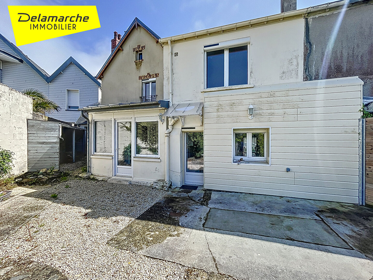 Agence immobilière de 
 Delamarche Immobilier - DELAMARCHE IMMOBILIER - GRANVILLE 
