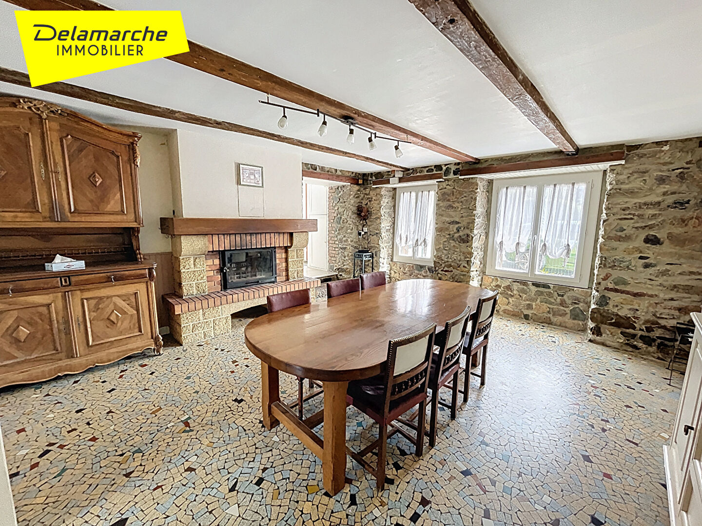 Agence immobilière de 
 Delamarche Immobilier - DELAMARCHE IMMOBILIER - GRANVILLE 
