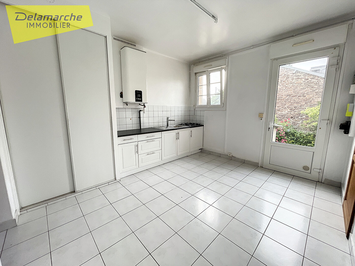 Agence immobilière de Delamarche Immobilier - Delamarche Immobilier - Saint Martin de Brehal