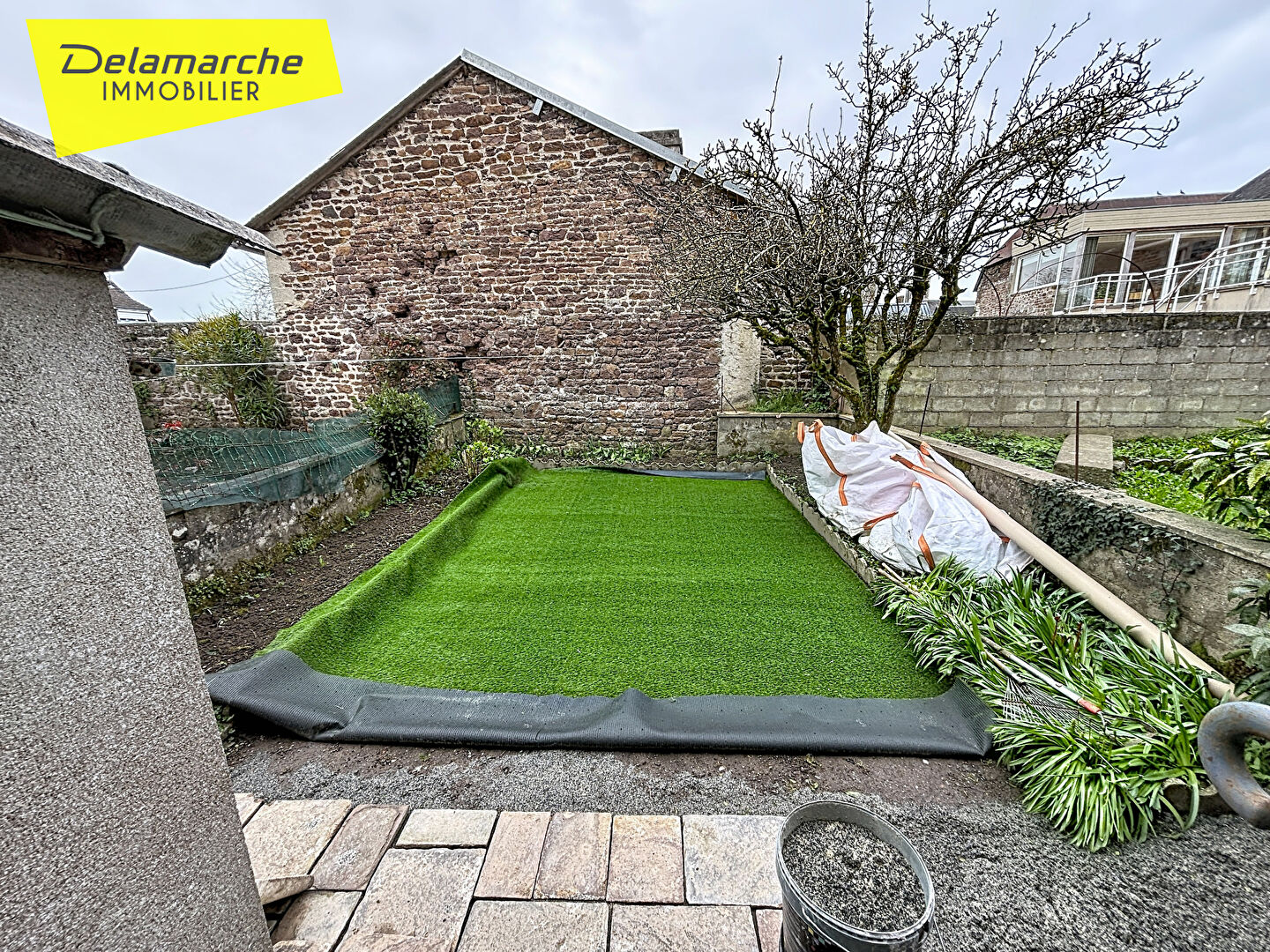 Agence immobilière de Delamarche Immobilier - Delamarche Immobilier - Saint Martin de Brehal