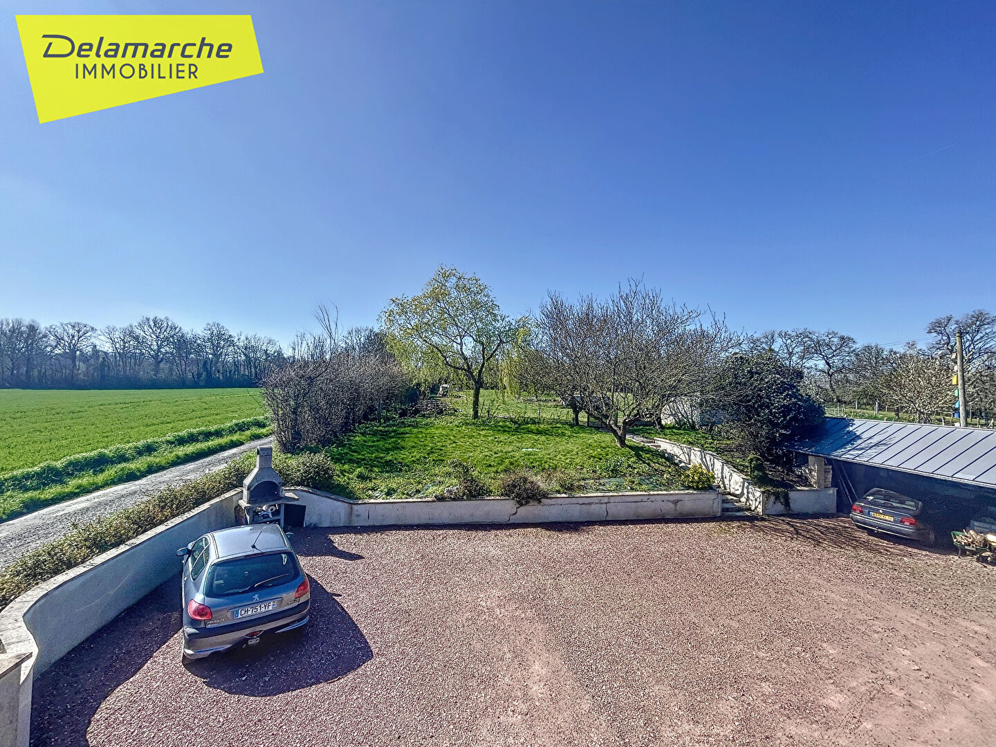 Photo Maison Bricqueville Sur Mer  11 pièces avec 2 gites et chambre d'hôte image 5/6