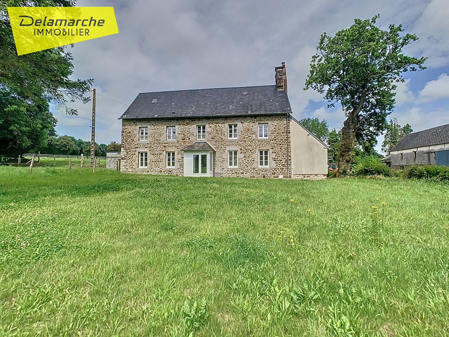 Agence immobilière de Delamarche Immobilier - Delamarche Immobilier - Saint Martin de Brehal