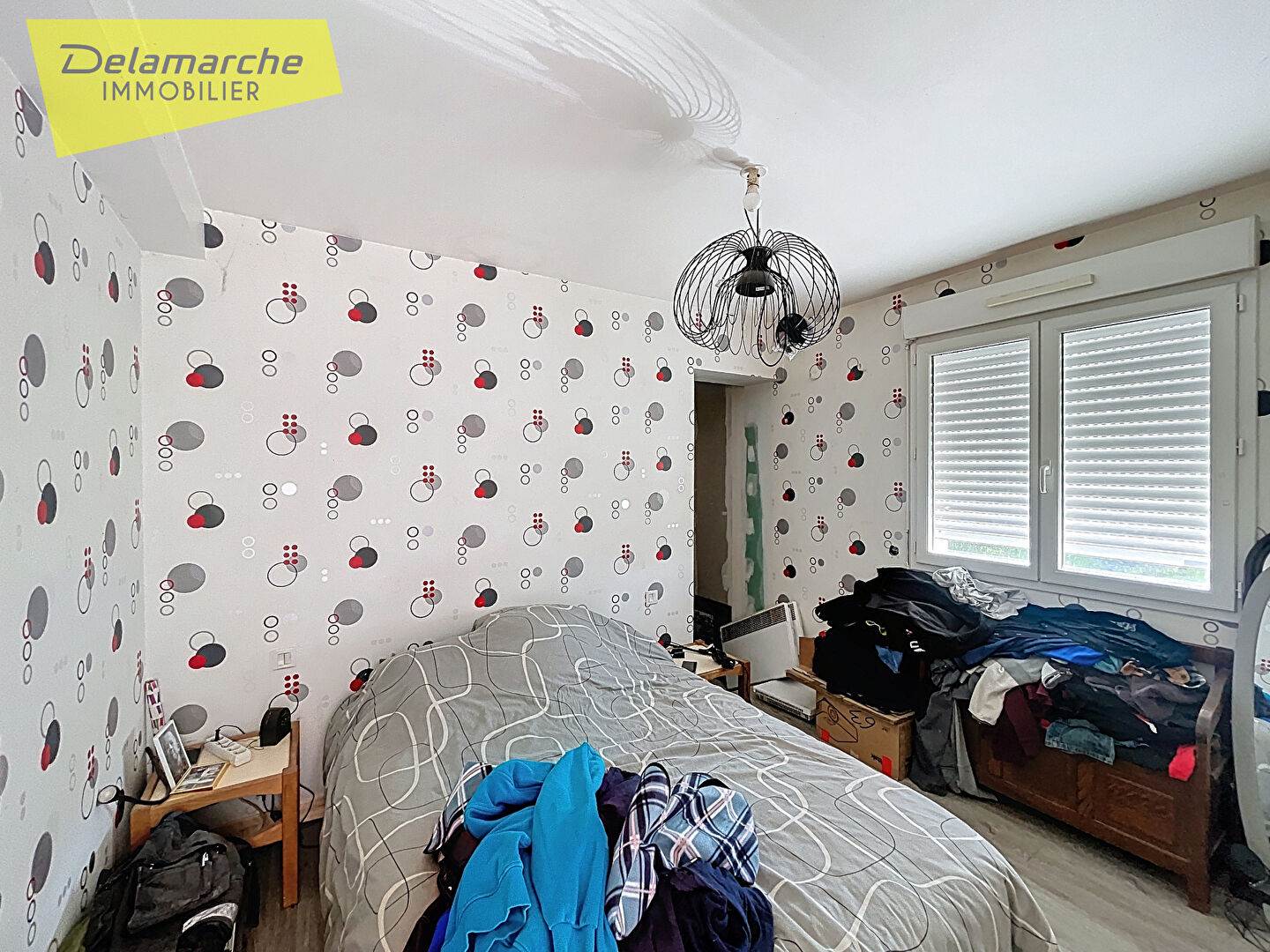 Photo EXCLUSIVITE  à vendre à  Ducey Les Cheris (50220)  pavillon 5 pièces avec double garage et terrain 'd'env. 1500m² image 3/6