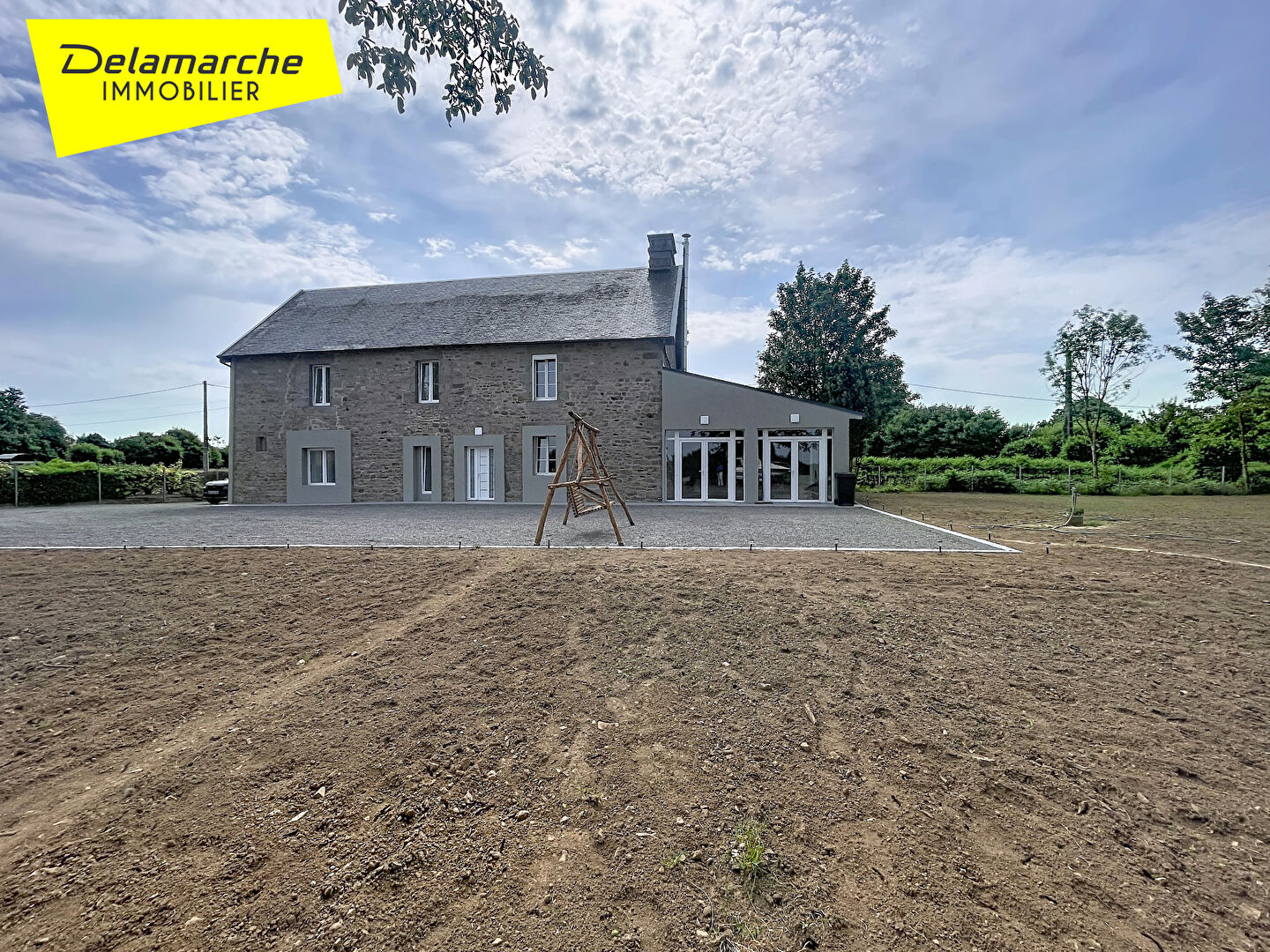 Agence immobilière de 
 Delamarche Immobilier - Delamarche Immobilier - La Haye Pesnel 
