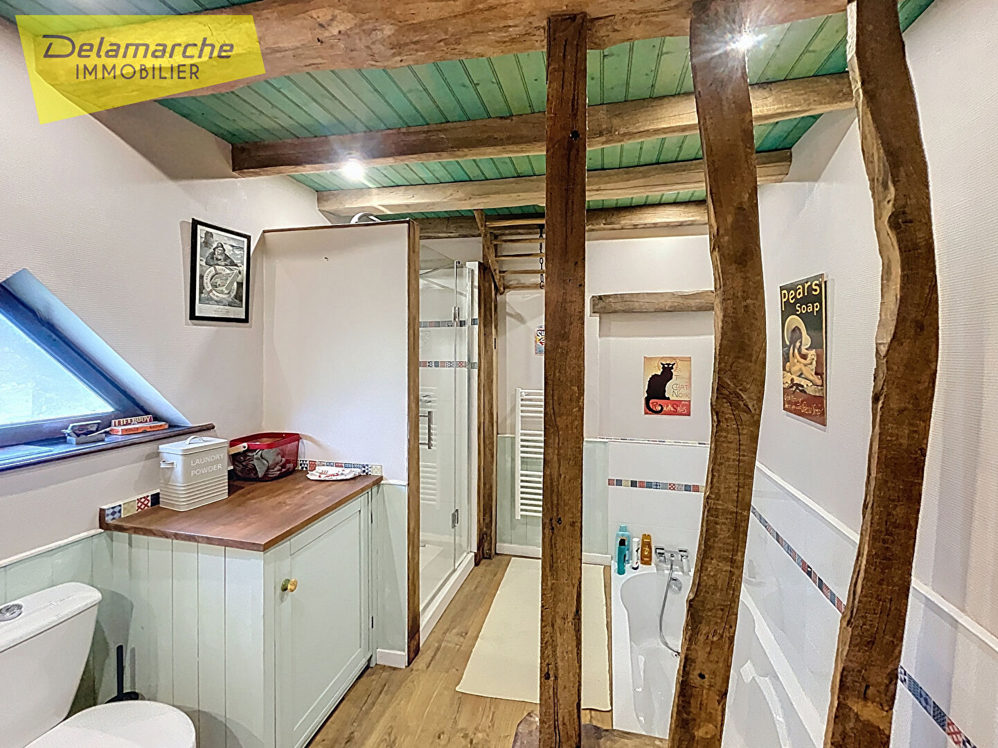 Photo Ensemble immobilier  maison et gîte  beau potentiel locatif  dépendance et terrain d'env. 6280m². image 4/6