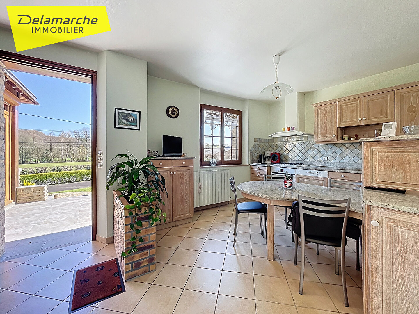 Photo A vendre maison La Lande D'airou avec sous-sol et grand garage image 3/6