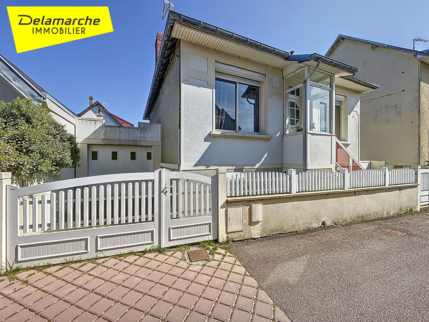 Agence immobilière de 
 Delamarche Immobilier - DELAMARCHE IMMOBILIER - GRANVILLE 

