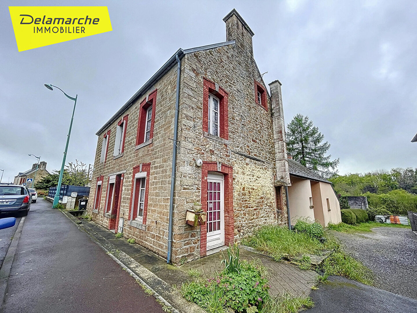 Photo A vendre maison de ville à La Haye Pesnel possibilité 2 logements image 5/6