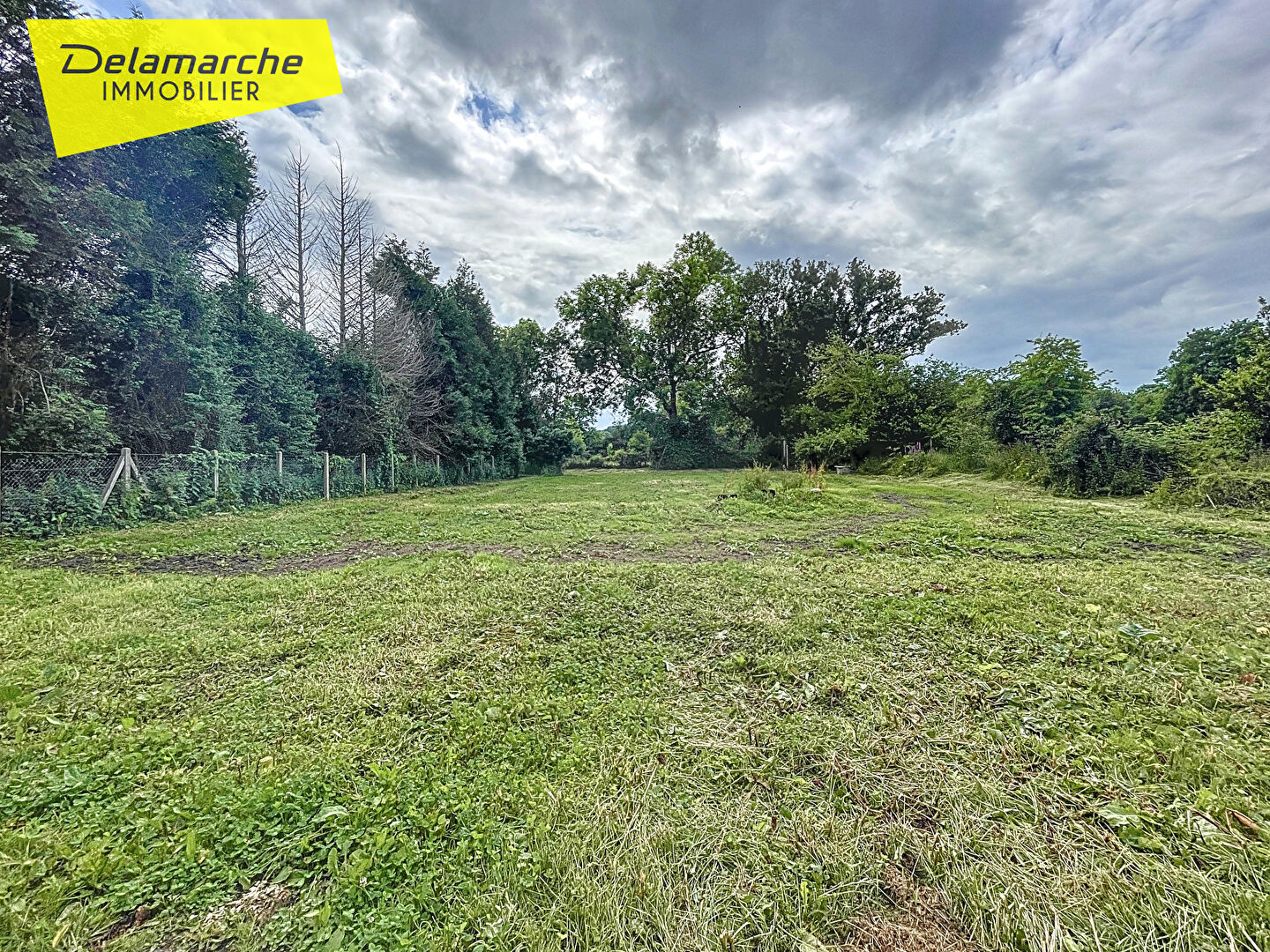 Agence immobilière de 
 Delamarche Immobilier - Delamarche Immobilier - La Haye Pesnel 

