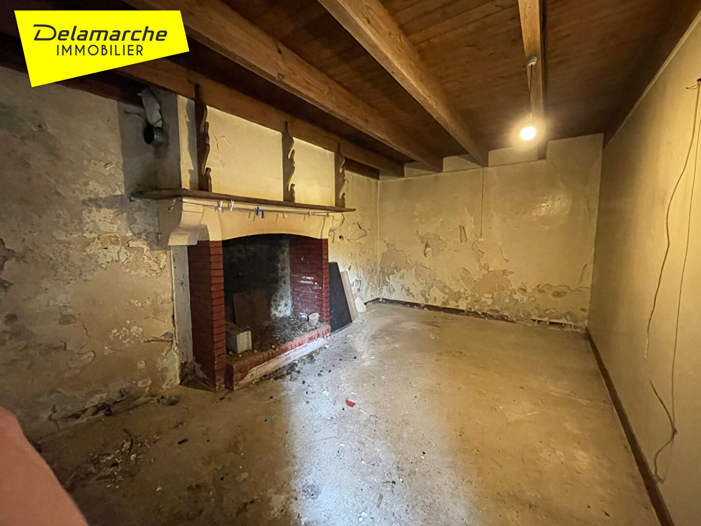 Photo A VENDRE : Maison à rénover à fort potentiel à LA LANDE D'AIROU image 2/6