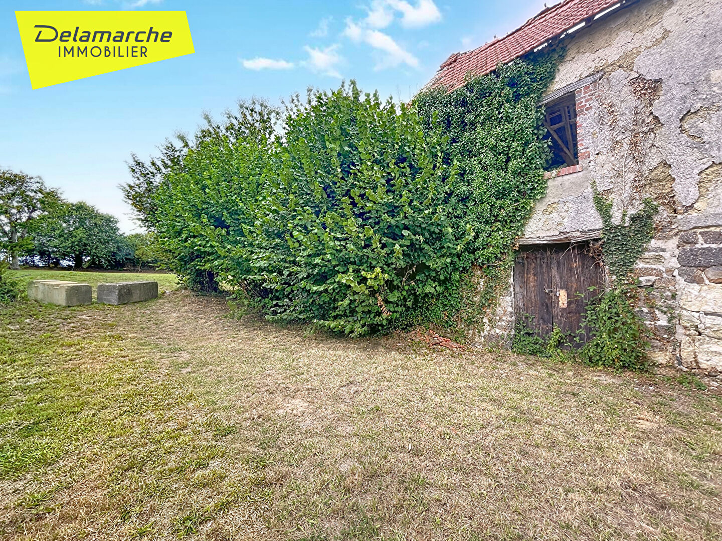 Photo Terrain à bâtir situé sur la commune de Coudeville sur mer image 5/6