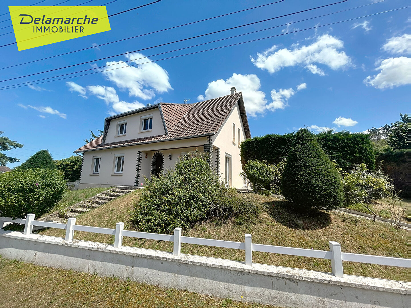Agence immobilière de Delamarche Immobilier - Delamarche Immobilier - Hauteville Sur Mer