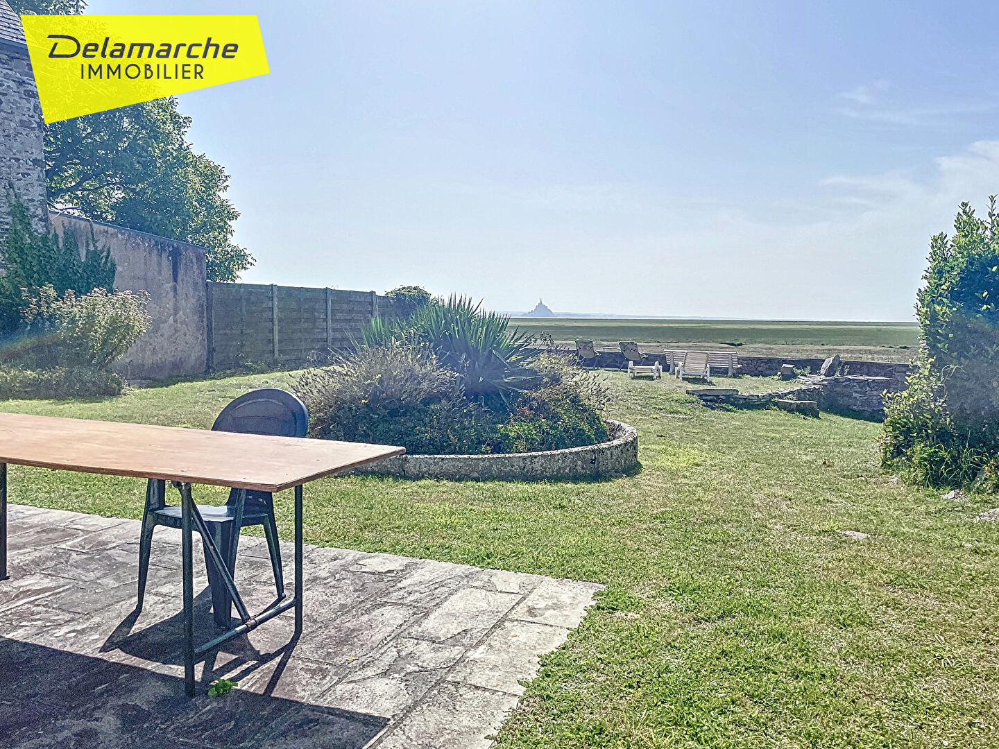 Agence immobilière de 
 Delamarche Immobilier - Delamarche Immobilier - La Haye Pesnel 
