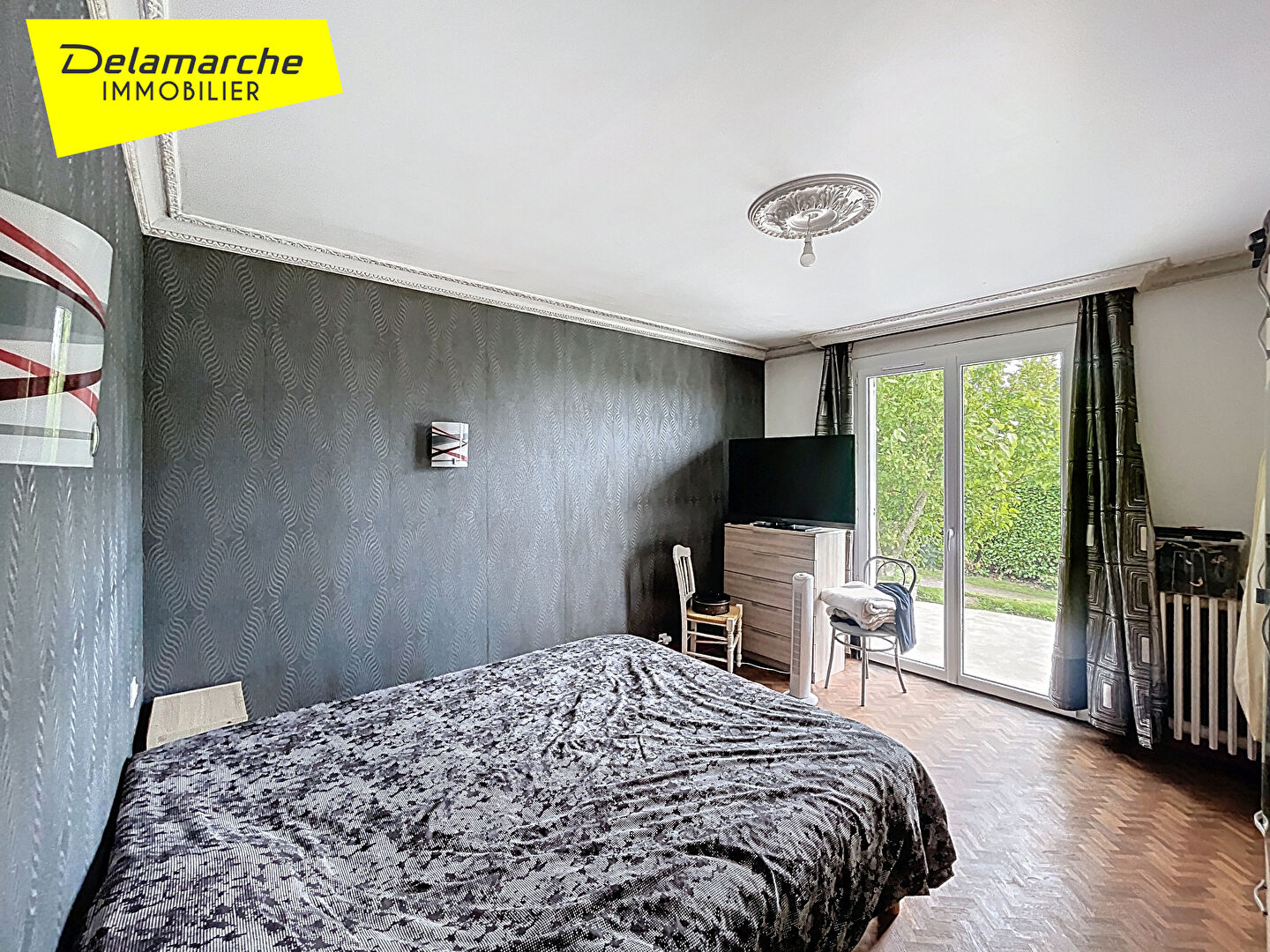 Photo Uniquement chez Delamarche Immobilier  10 min Granville (50400) Maison à vendre à  Folligny 8 pièces dont 5 chambres sur env. 1950 m² de terrain image 6/6