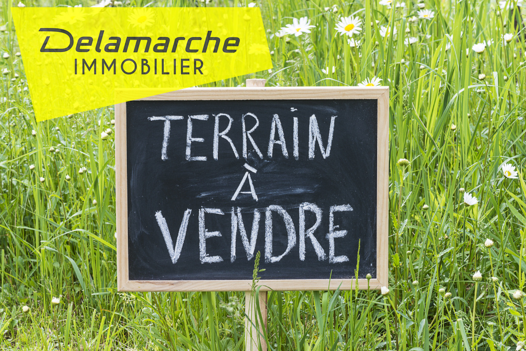 Terrain constructible dans le bourg de TRELLY lot 4