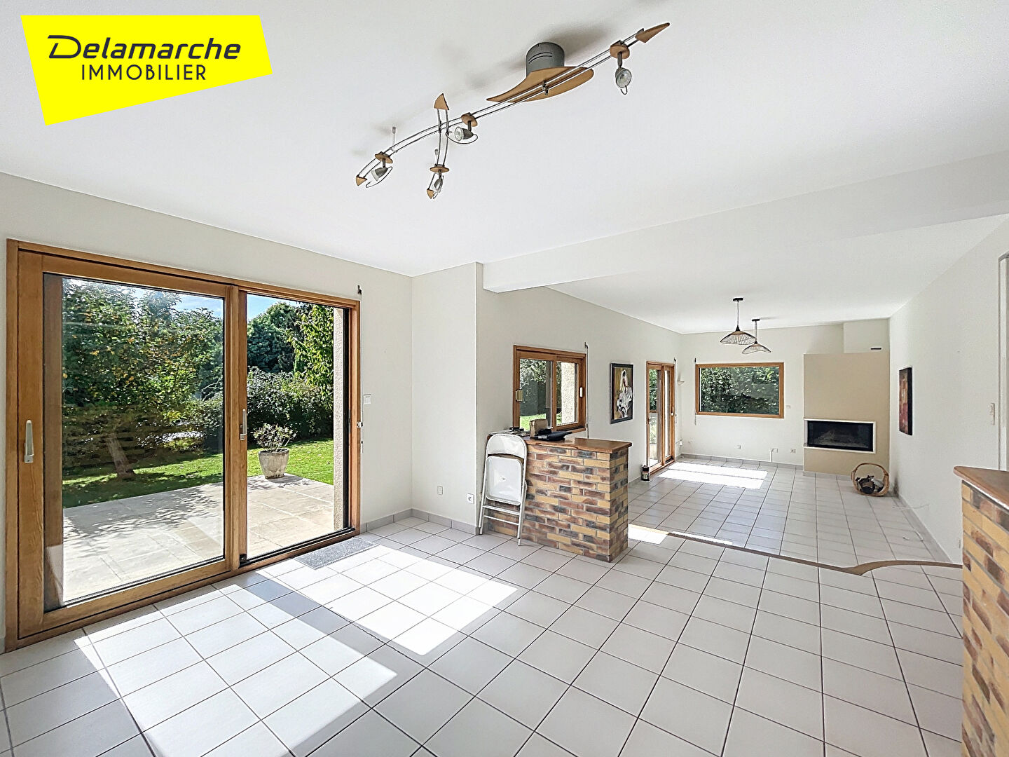 Photo Une jolie maison située sur la commune de Chanteloup  5 pièces image 2/6