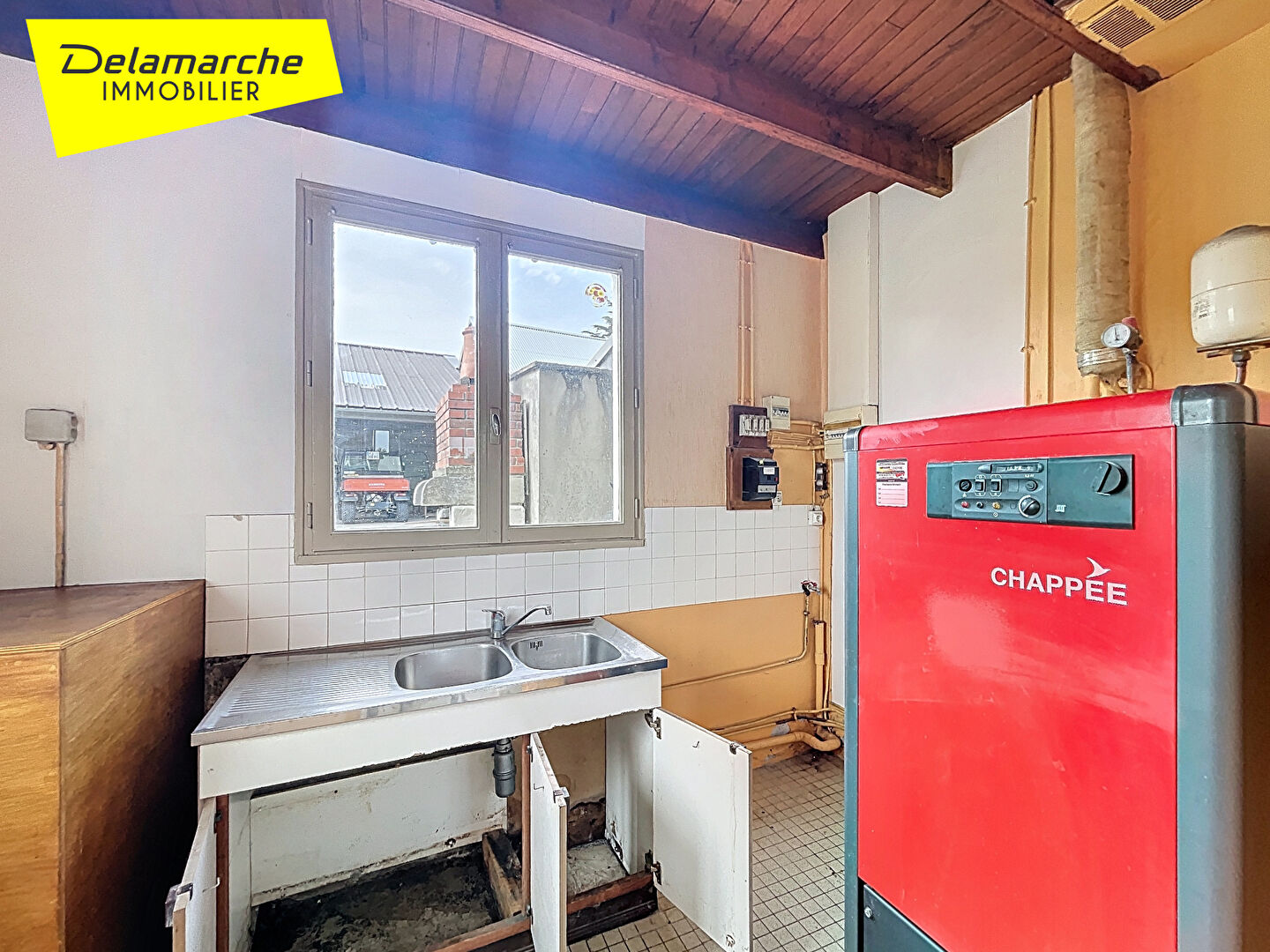 Photo Une ancienne maison mitoyenne 6 pièces avec ses dépendances image 6/6