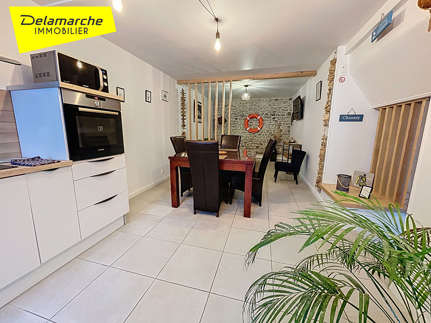 Agence immobilière de 
 Delamarche Immobilier - DELAMARCHE IMMOBILIER - GRANVILLE 
