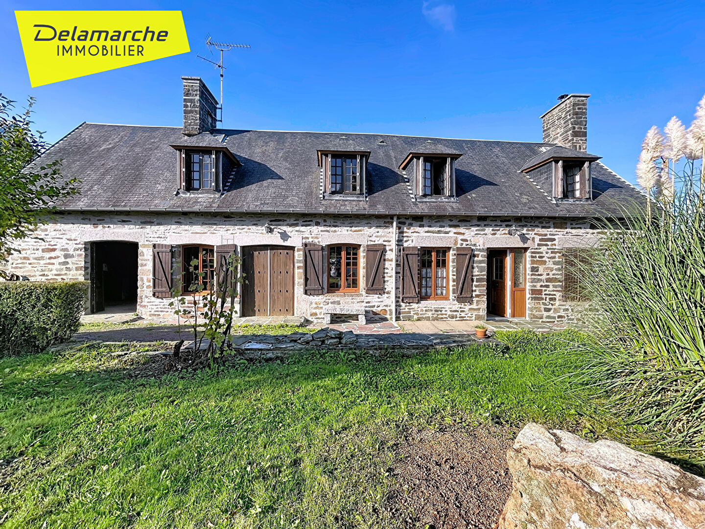 Agence immobilière de 
 Delamarche Immobilier - Delamarche Immobilier - La Haye Pesnel 
