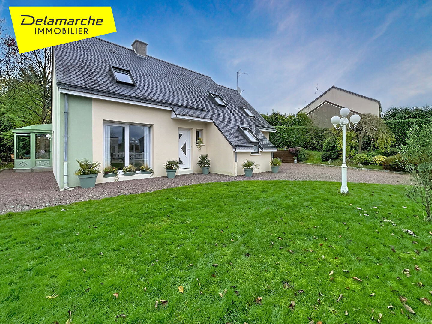 A VENDRE Maison plain pied bourg Percy en Normandie 6 pièces