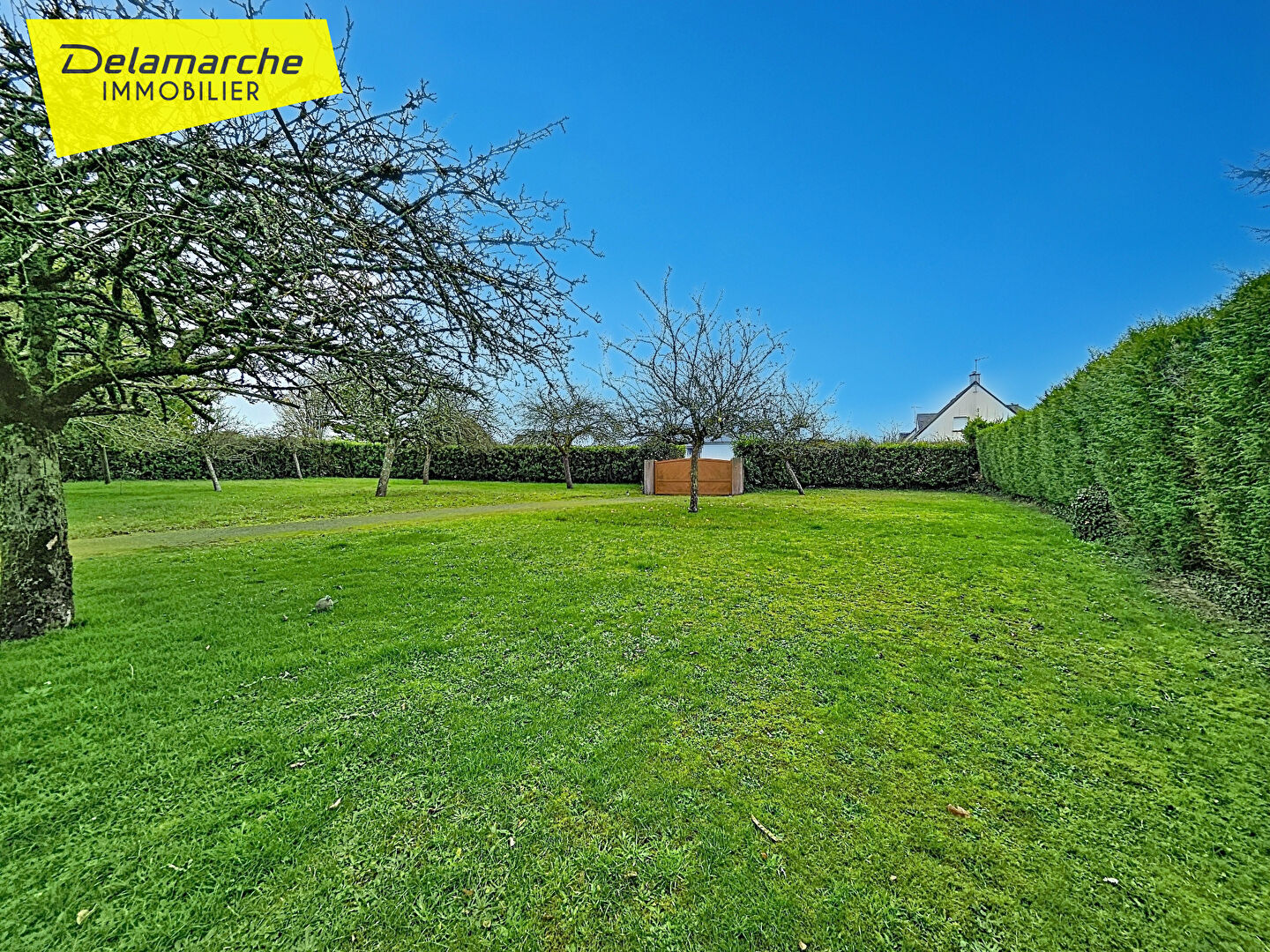 Photo A vendre terrain constructible Brehal 942 m2 image 4/6