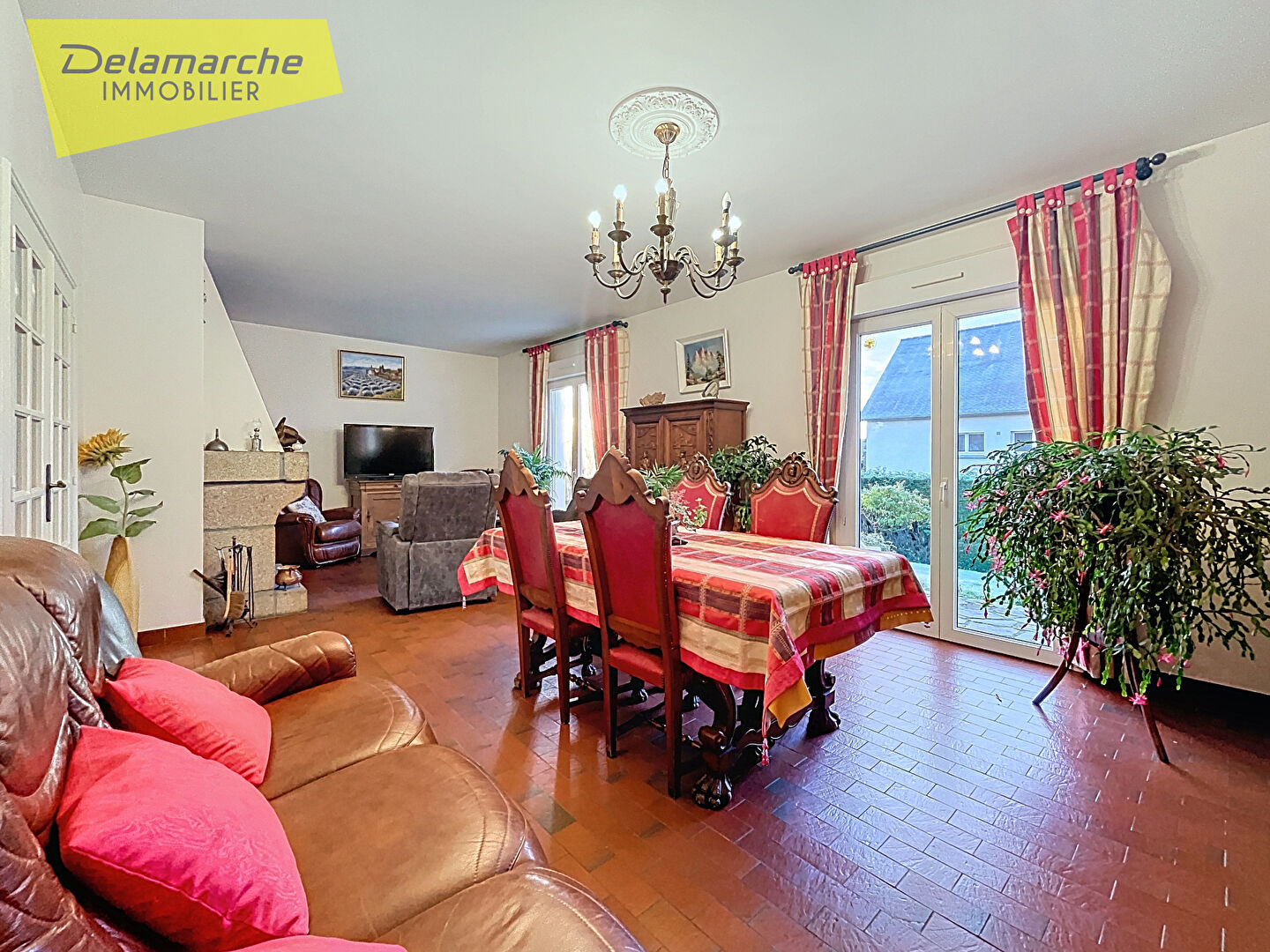 Agence immobilière de 
 Delamarche Immobilier - Delamarche Immobilier - La Haye Pesnel 
