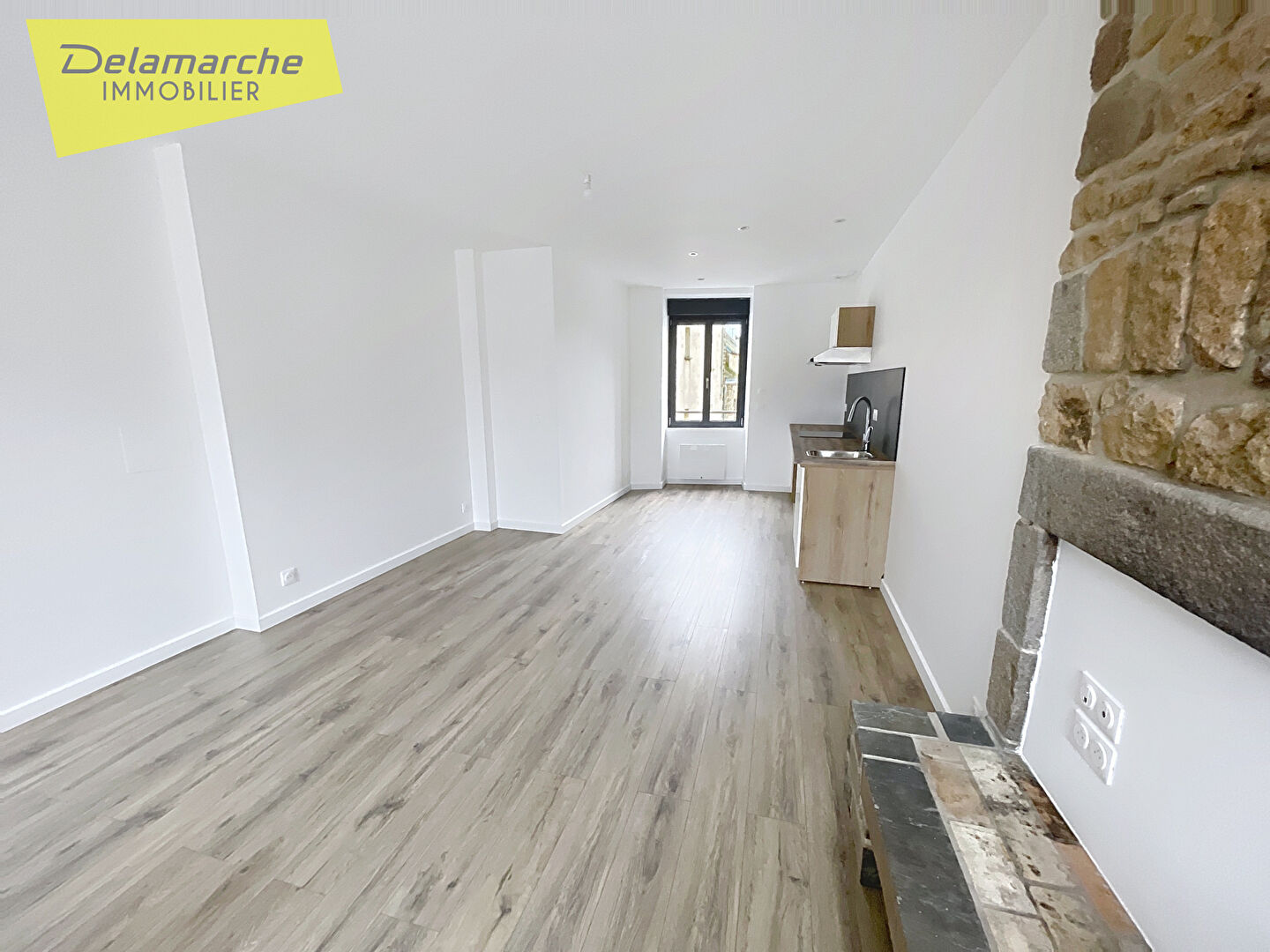 Agence immobilière de Delamarche Immobilier - Delamarche Immobilier - Saint Martin de Brehal