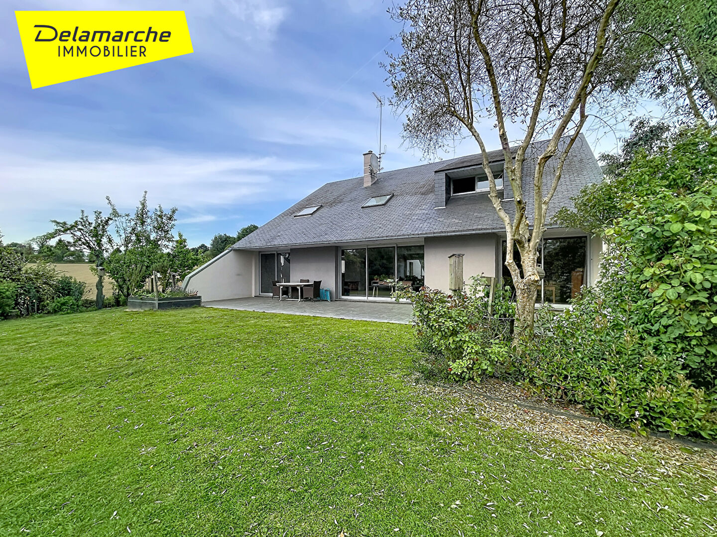 Agence immobilière de 
 Delamarche Immobilier - Delamarche Immobilier - La Haye Pesnel 
