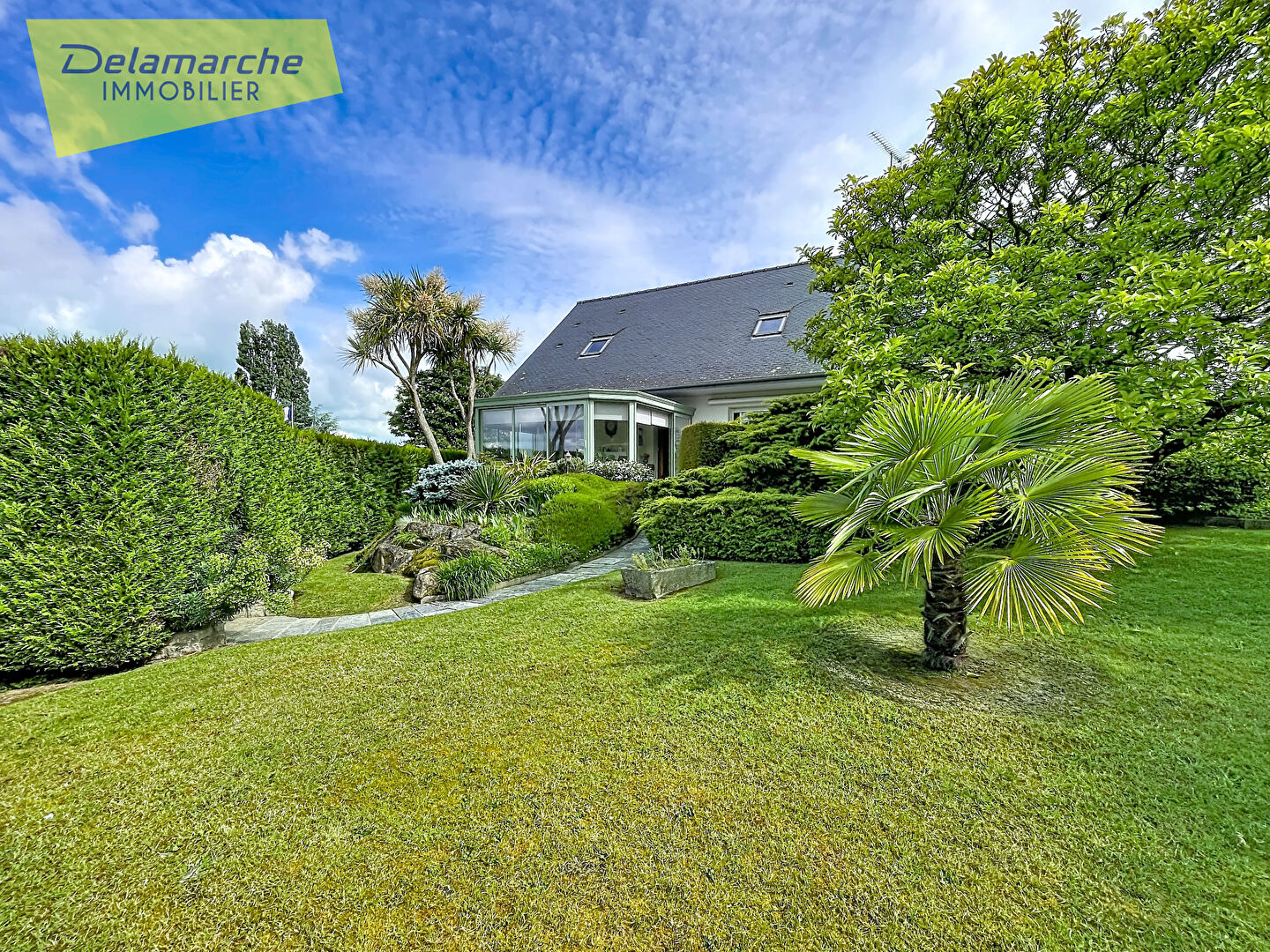 Agence immobilière de 
 Delamarche Immobilier - Delamarche Immobilier - La Haye Pesnel 
